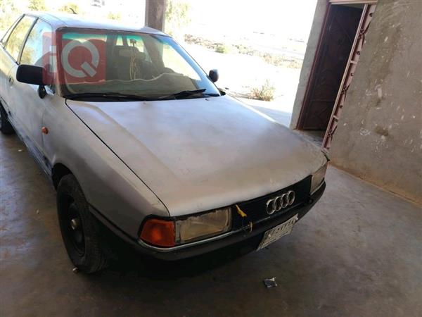 Audi 80 1992 for sale in Iraq - Al Shirqat